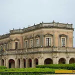 Nyaraló Sweet Noto
